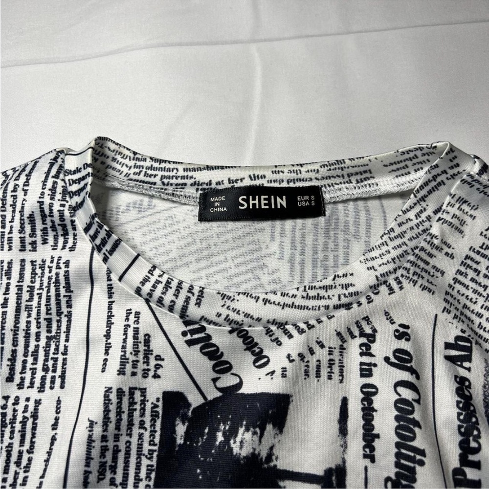 SHEIN Long Sleeve Black and White Newspaper Top - Picture 3 of 3
